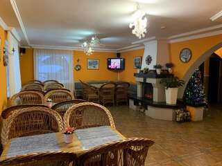 Отель Любе Яблоница-4